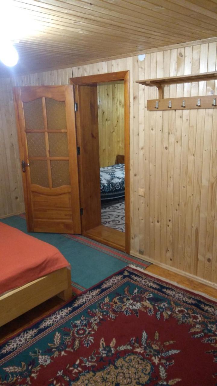 Ferienwohnung Базилік Люкс Jaremtsche Exterior foto